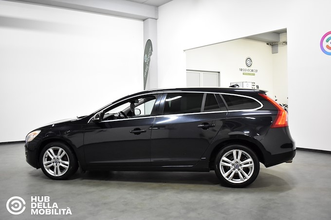 VOLVO V60 DRIVe Momentum